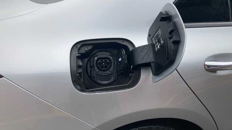 Mercedes-Benz CLA 250e AMG Line Premium 4dr Tip Auto Saloon